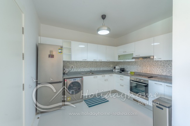 Fully equipped modern kitchen