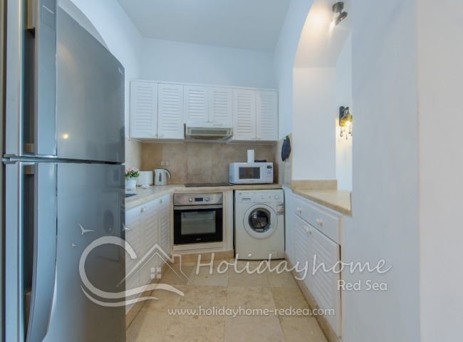 Large kitchen with bar counter