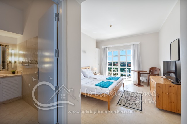 Bedroom 2 with en-suite bathroom