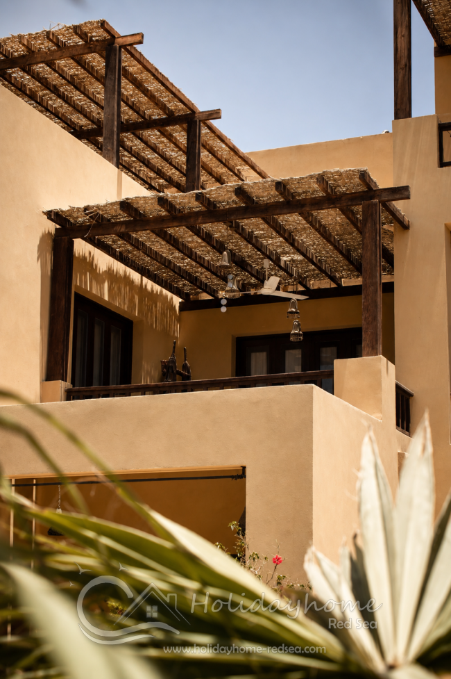View from the garden to the balcony